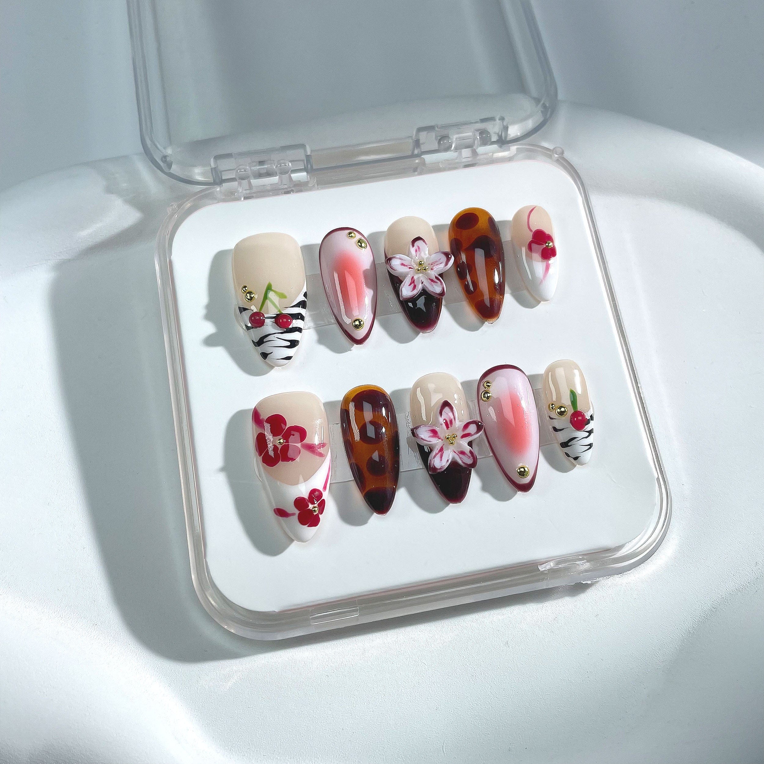 P8 Brown red flowers（ Medium ）